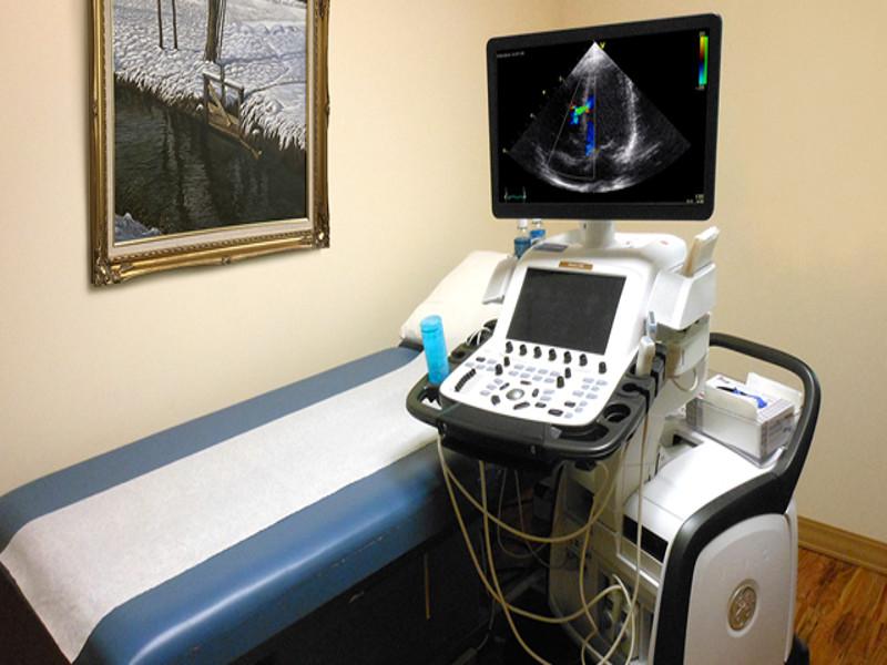 Echocardiogram machine